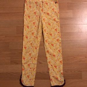 New “Matilda Jane” leggings size 8 with defect